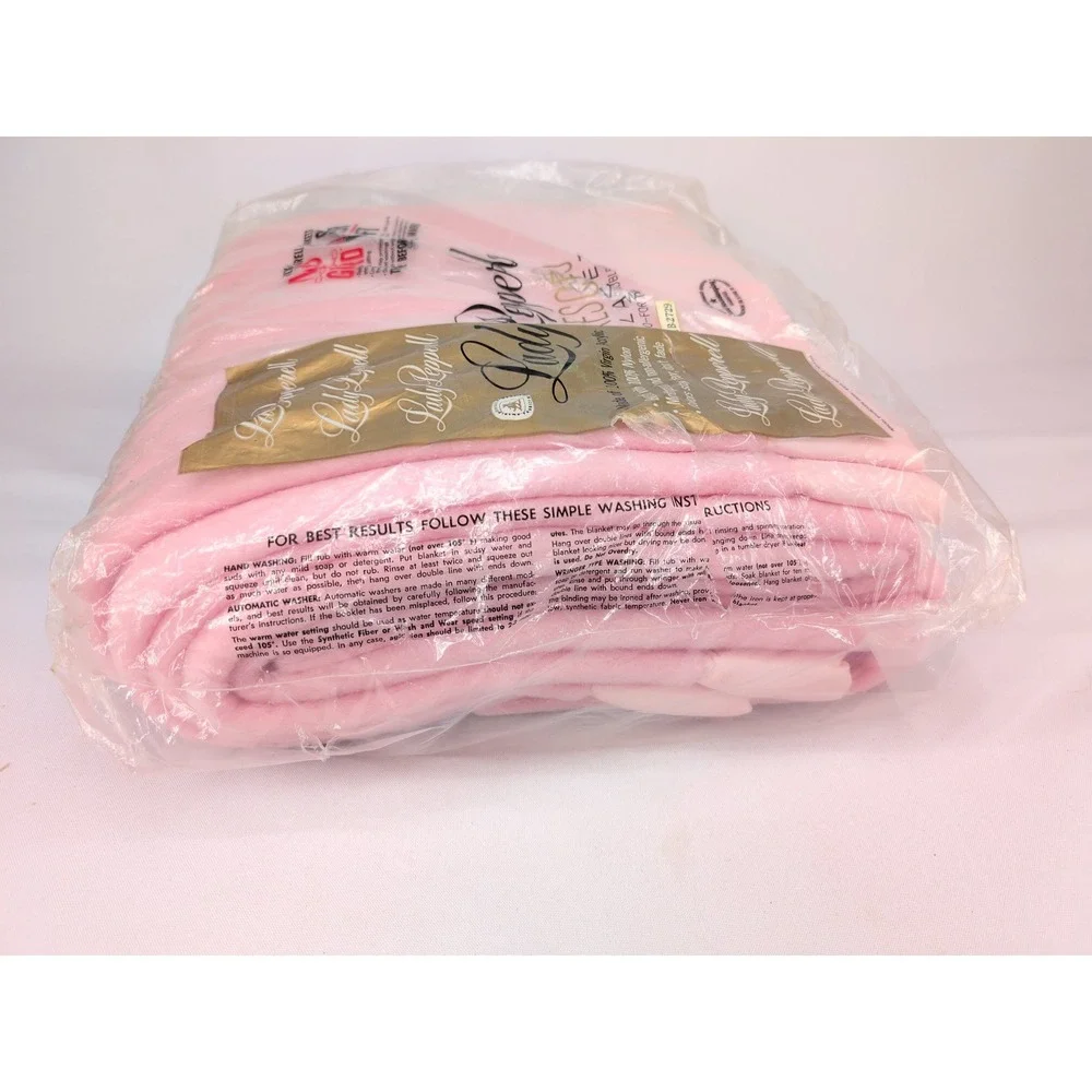 Lady Pepperell Crescendo Satin Trim Fleece Blanket Pink Vintage Twin Double USA